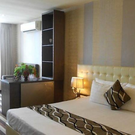Venus Hotel Hanoi Exterior photo