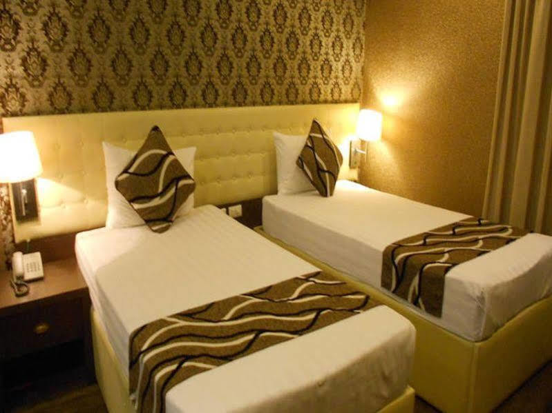 Venus Hotel Hanoi Exterior photo